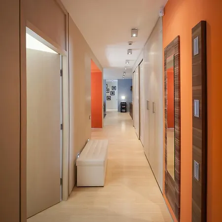 Splendid Aparthotel 4*